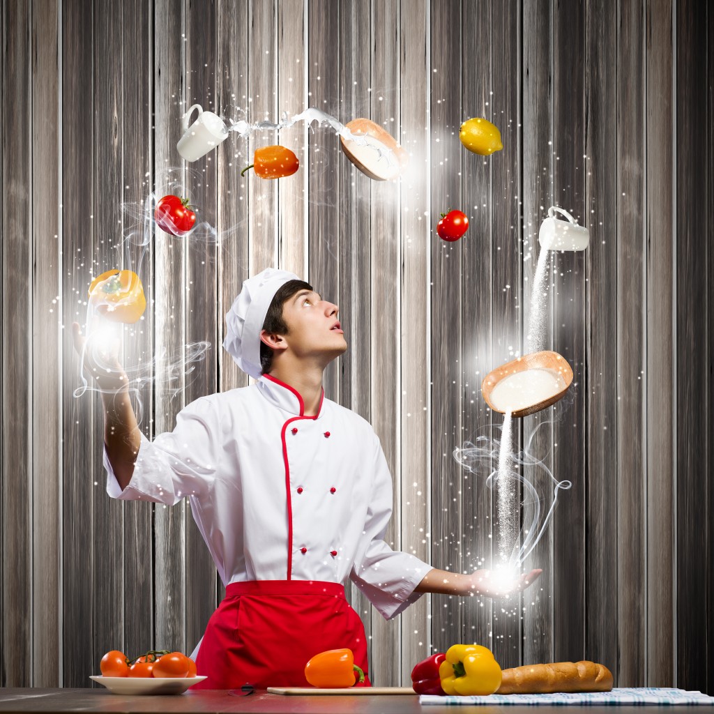 Chef en cuisine paella